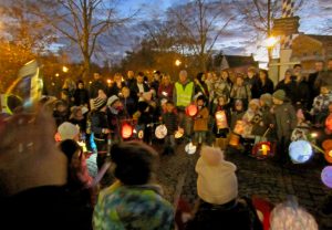 St. Martinsumzug 2018 des Kindergarten Abenteuerland FRANNS das Magazin